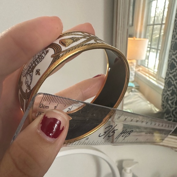 Hermes Gold and White Patterned Bracelet - Picture 5 of 7